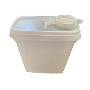 Tupperware Vintage Cereal storer JR great for granola cranberries ect